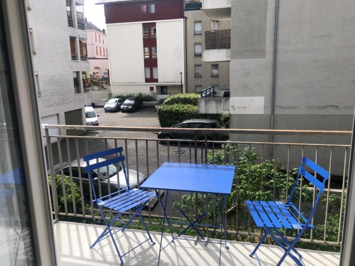 Appartement T3 58 m2, Le République, centre-ville, climatisé, balcon