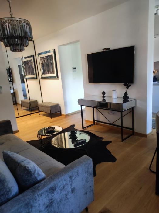 New Luxury Residence in centar with private parking in the garage
