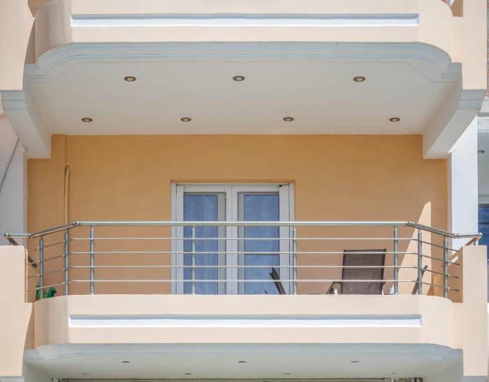 Καινούριο σπίτι σε ήσυχη τοποθεσία