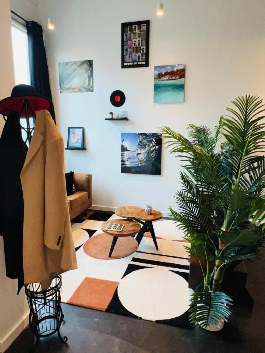 SkyPool-Roof Lounge-Free Parking-Gym-Loft-Theatre