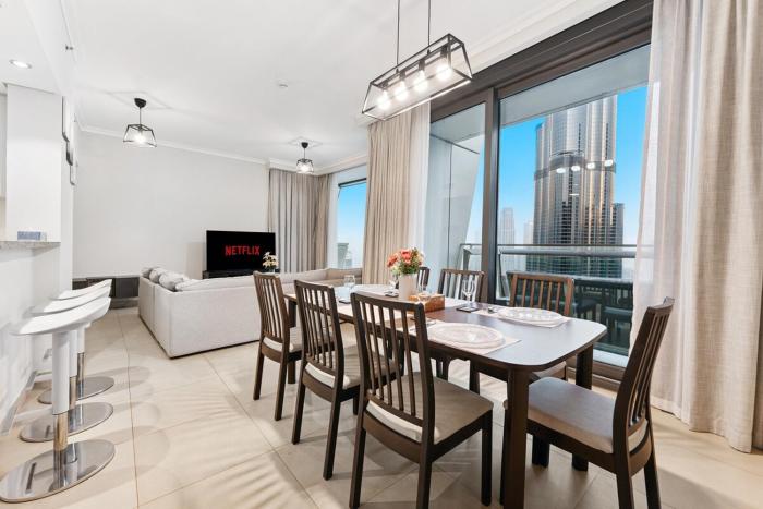 3BR Family abode with Iconic Burj Khalifa view