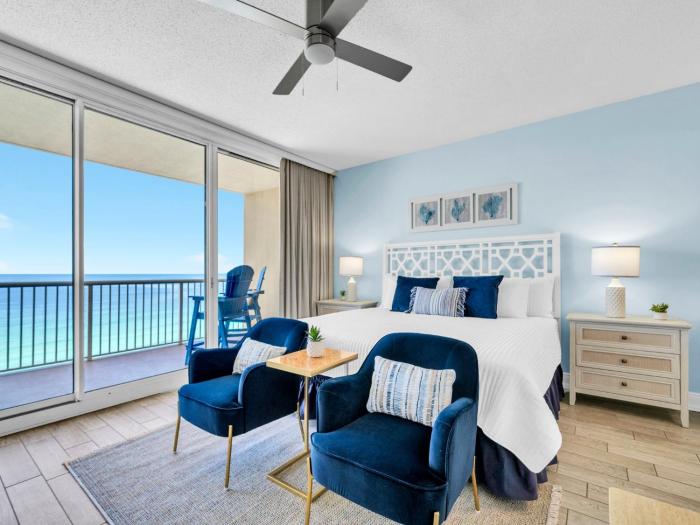 New BeachFront-Majestic Beach Resort-Starbucks