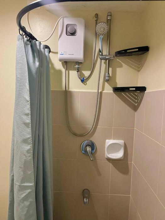 Pool View Condo Inside IT Park