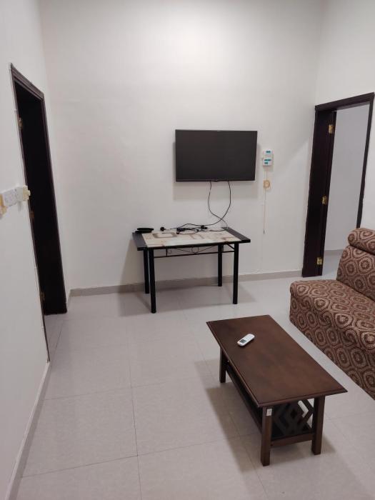 شقة غرفتين وصالة عوقد Two-Bedroom Apartment in Awqad