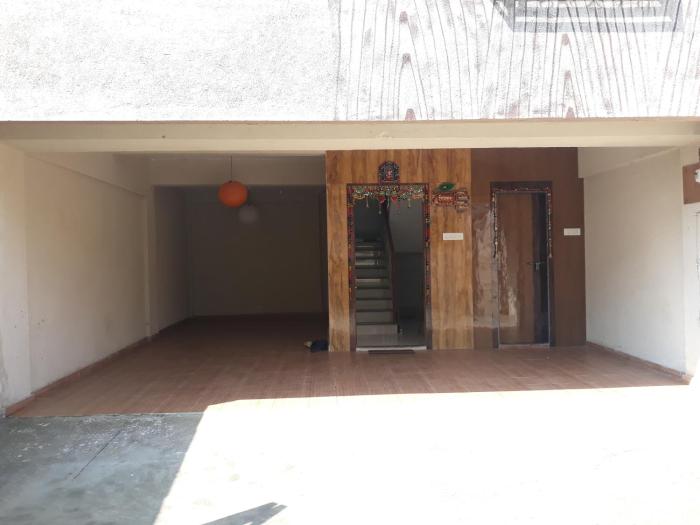 Spanish villa , chinchoti