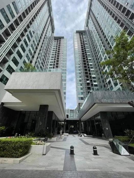 The Base Pattaya - Washing Machine