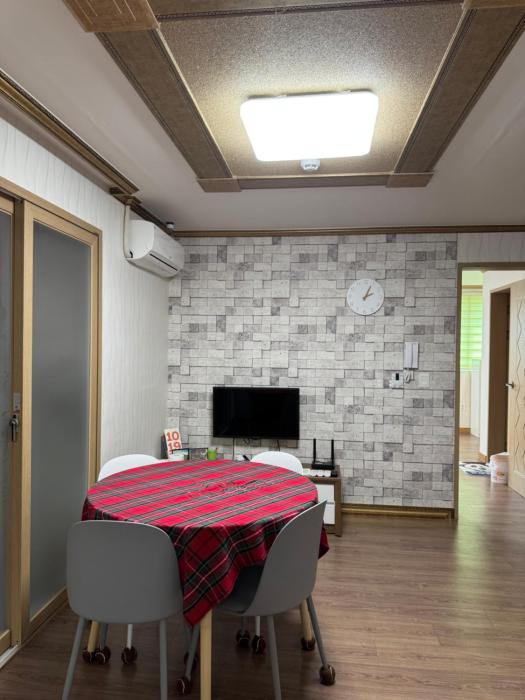 Suncheon Doran Doran House