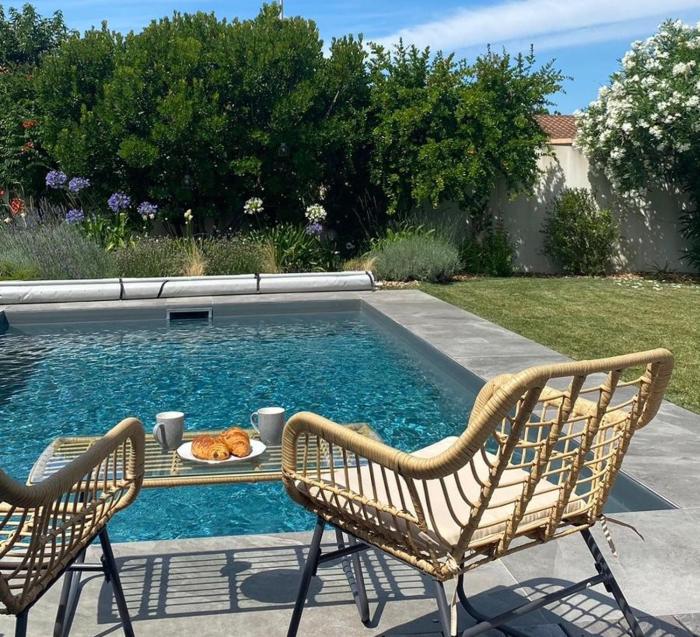 Maison 8 personnes avec grand jardin et piscine chauffée