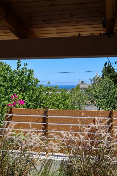 Artemis Leto - Peach Pine Escape Near City, Beach and Athens Airport