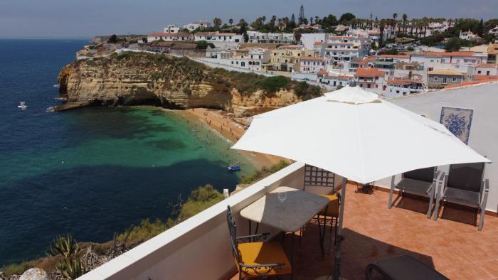 CastelloHouse, The Best Sea View, in front of Carvoeiro beach