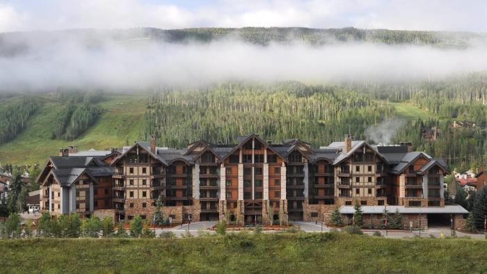 Luxury Vail Solaris Studio Vacation RentalAt The Base Of The Mountain Just Steps From The Gondola