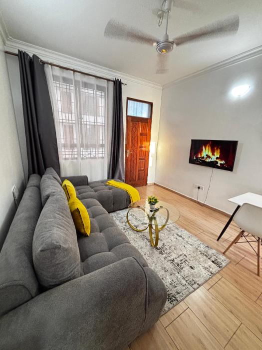 Lavish 2 bedroom apartment Bamburi off JCC Rd