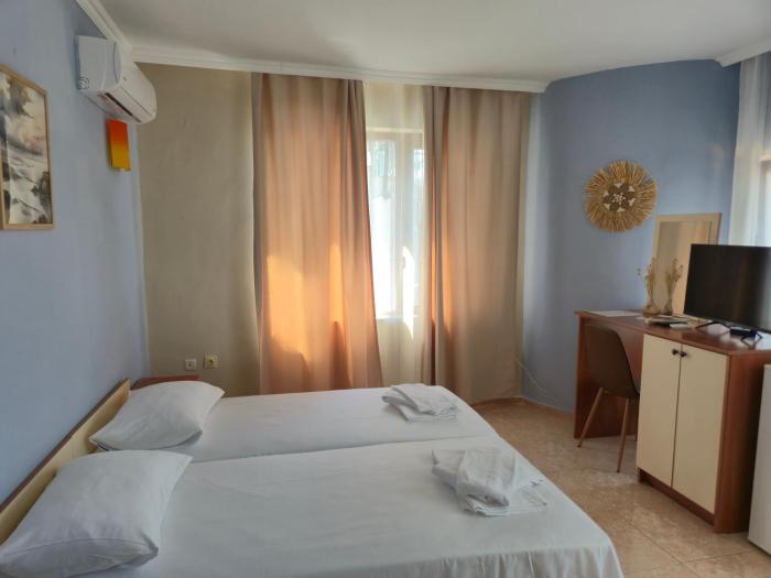 Aloha Guest Apartments