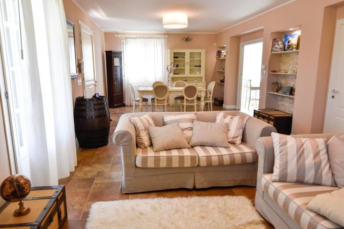 AllOmbra del Carrubo