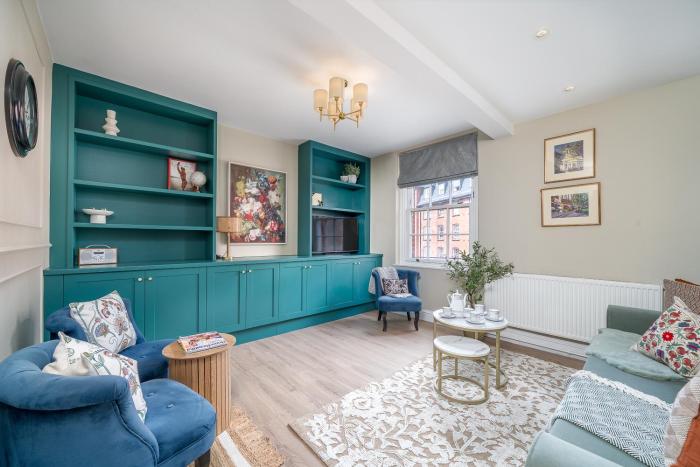 Victoria 2 bedroom flat - Buckingham palace