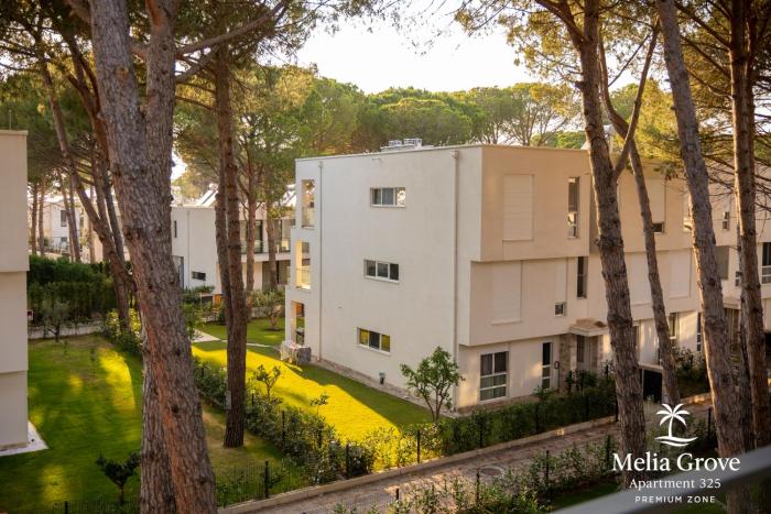 Melia Grove Apartment 325