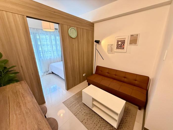 Prime Location condo near MRT, SM Megamall, BGC!