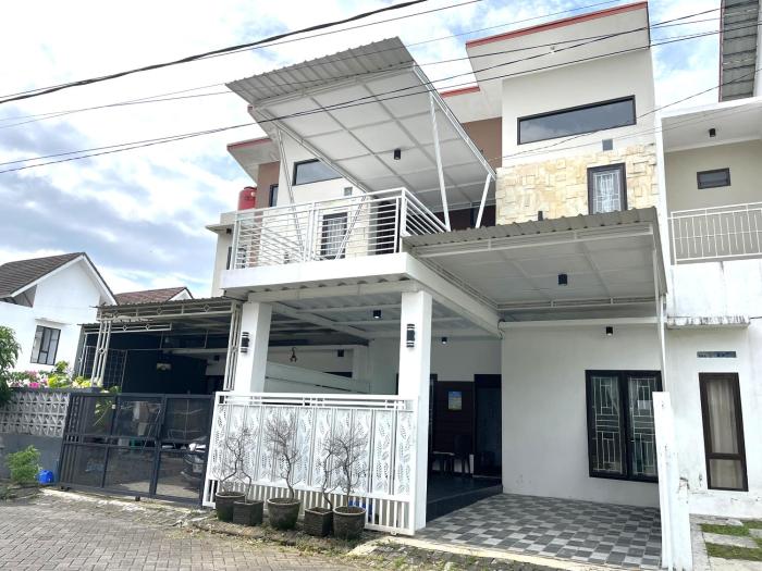 MP Villa Palmiers B3 Malang