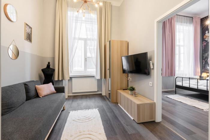 W33 - Prime Location - Comfortable Quality Apartments by BQA