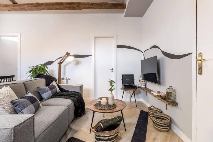 Carlit - 1 bedroom in Malasaña