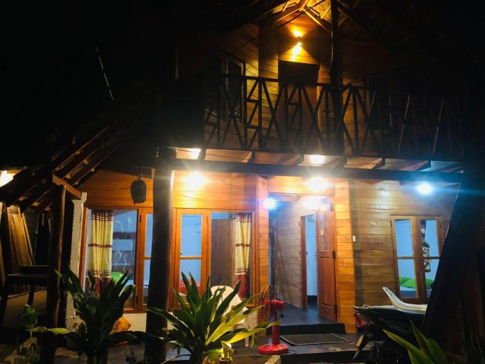 Tiki Villa Nilaveli