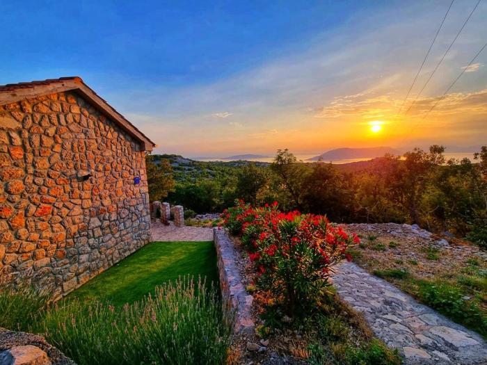 Relaxing Historic House on the Adriatic coast