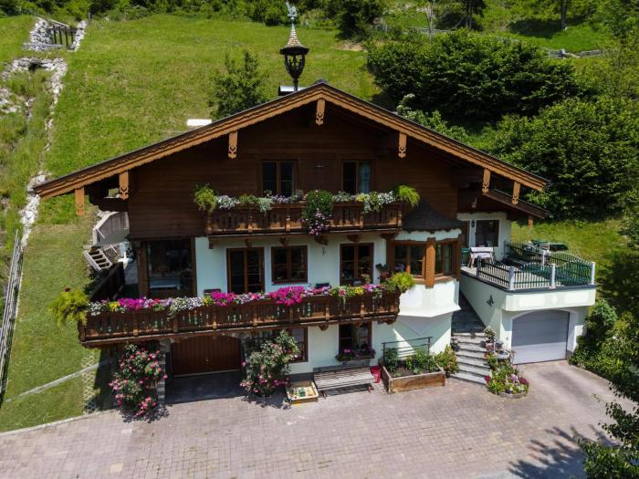 Vorderkreuzsaalgut Rettenwender Gertraud