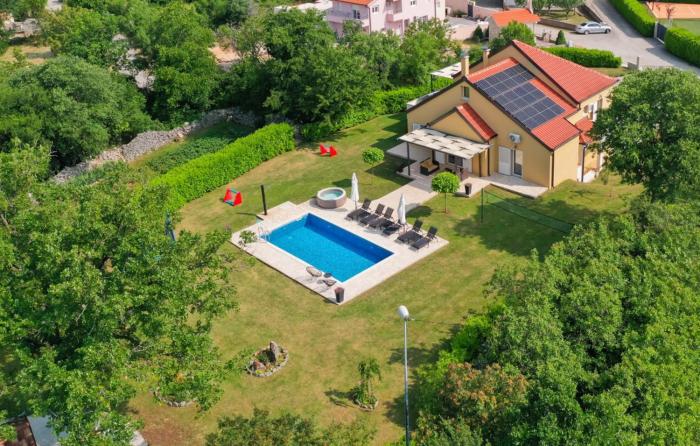 Villa Tea - Makarska by Villas Guide