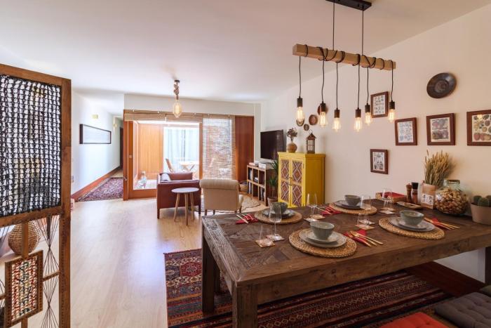 Garden of Eden - 2 bdrs, elevator, AC and terrace