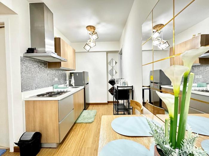 Leisure Escape Azure