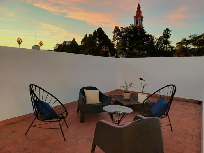Casa Mayolica, en el centro de Salta, con terraza y estacionamiento gratuito