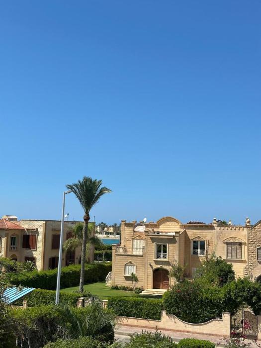 شاليه للايجار في مارينا 5 استمتع بالزياره لا تنسى كود ج4