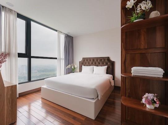 Great Quality 2Bedroom Apt In Vinhomes Green Bay