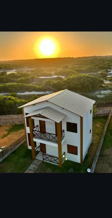 CASA OÁSIS ATINS duplex no cond village Buna Atins
