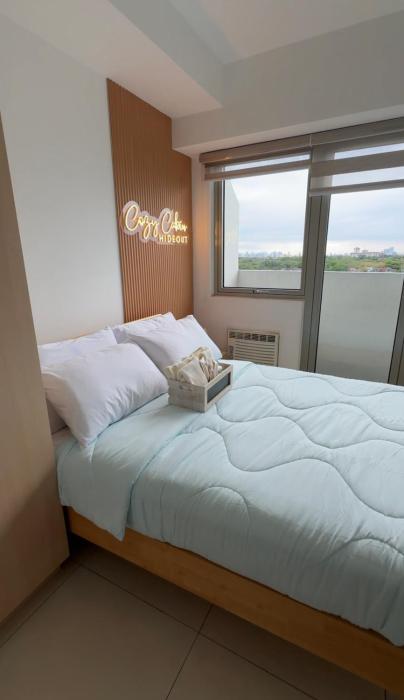 Sunset View with Free Pool Access