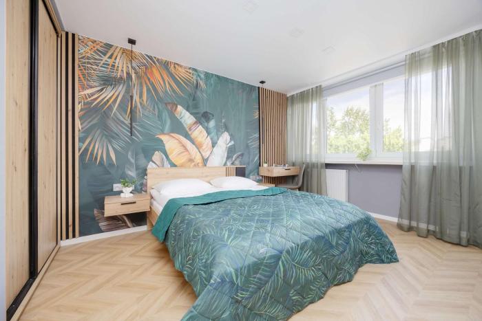 Exceptional Apartment with Air-Conditioning and Balcony in Warsaw by Noclegi Renters