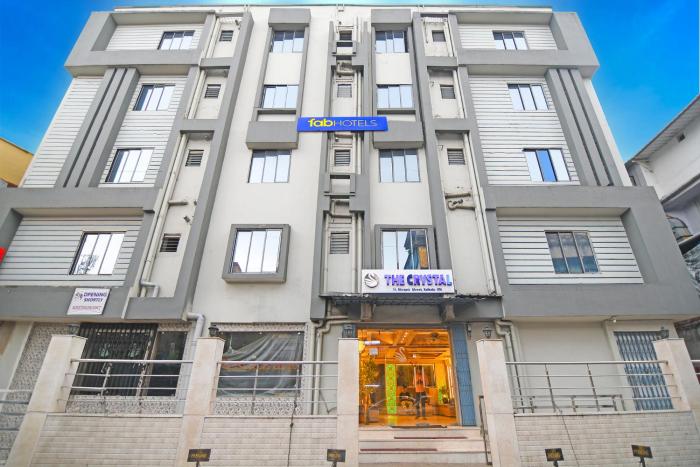 FabHotel The Crystal - Near New Market