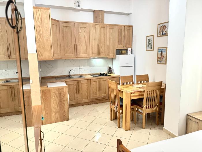 Beach Family House & Free Parking Golem, Durres