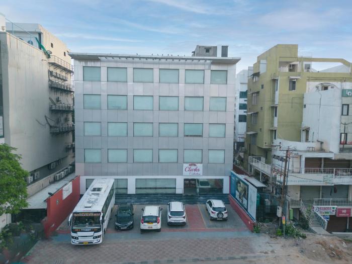 Hotel Clarks Collection Vadodara
