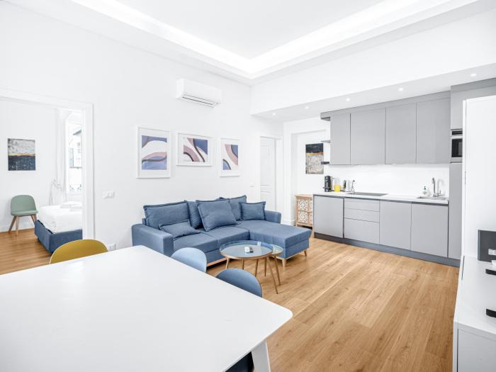 Four Seasons Martelli Luxury Apartment 50 m from Duomo