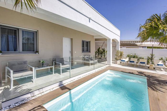 Villa Kennedy by Villa Plus