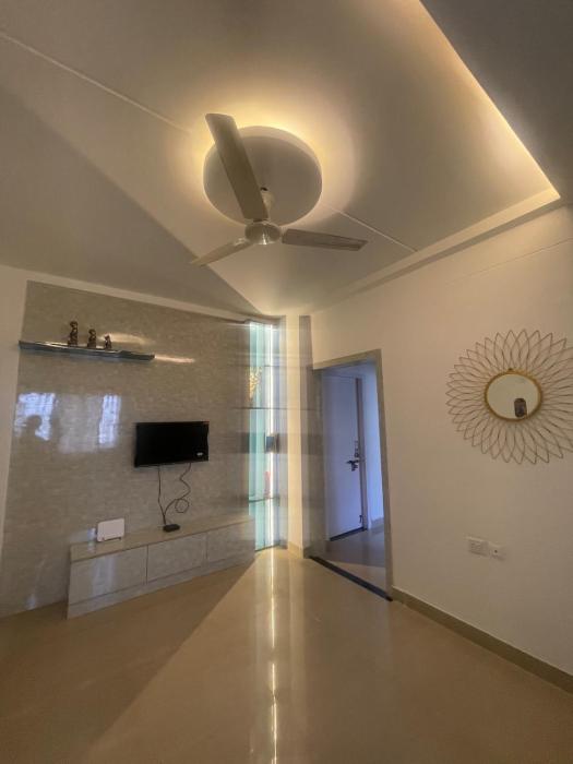GreenFall-Breezy Big 2BHK flat attach bath