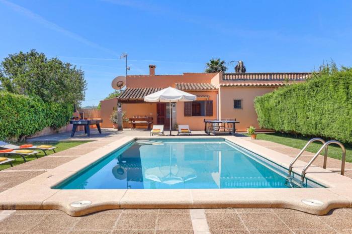 Villa Can Pinto by Villa Plus