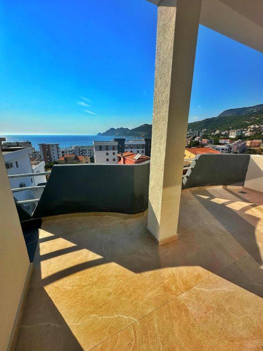 Lux 12 APARTMAN