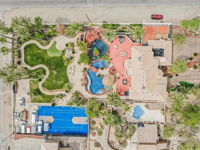 Villa with Pickleball - BB court - Pool