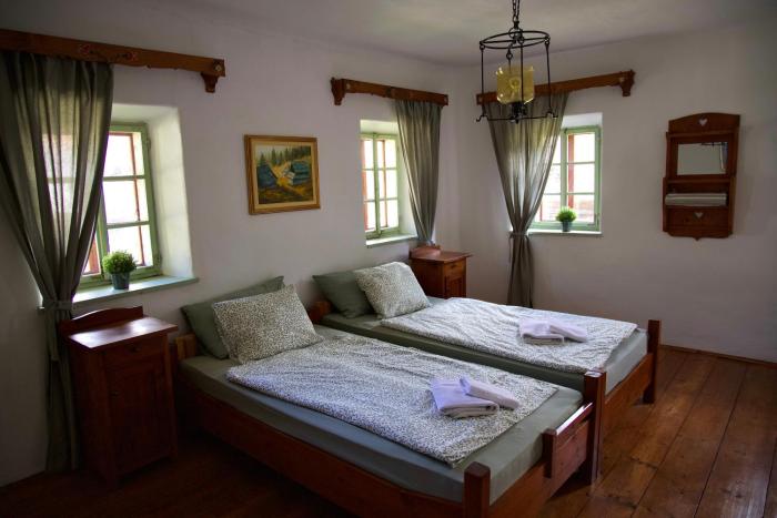 Vintage Lake House Bohinj