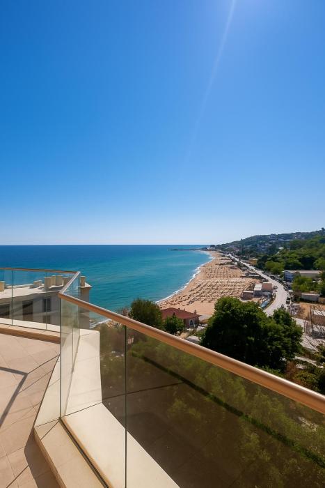 Cabacum Pleasure Beachfront Apartments - 50m to Beach and Pool