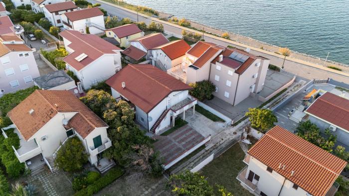 Apartment Petar