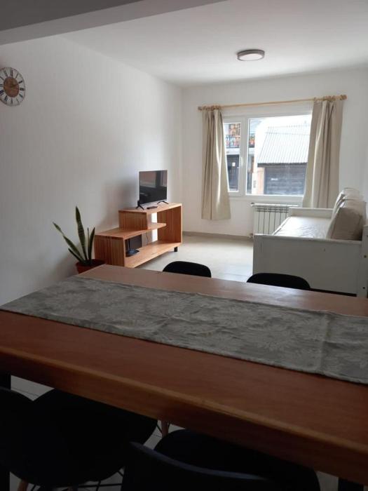 Bonito y amplio departamento en pleno centro