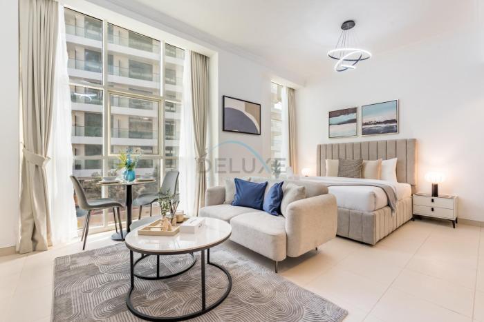 Studio Near Dubai Water Canal and Bus Station, Conveniently Close to Downtown, The Scala Tower, Business Bay by Deluxe Holiday Homes
